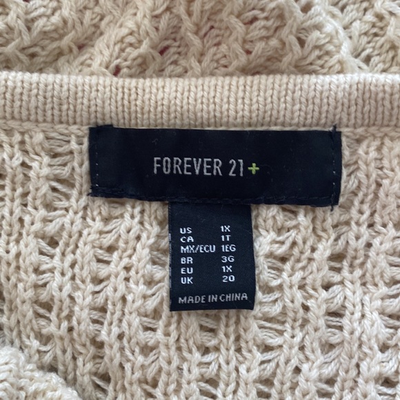 Knit Tie-Front Crop Top - Picture 2 of 2